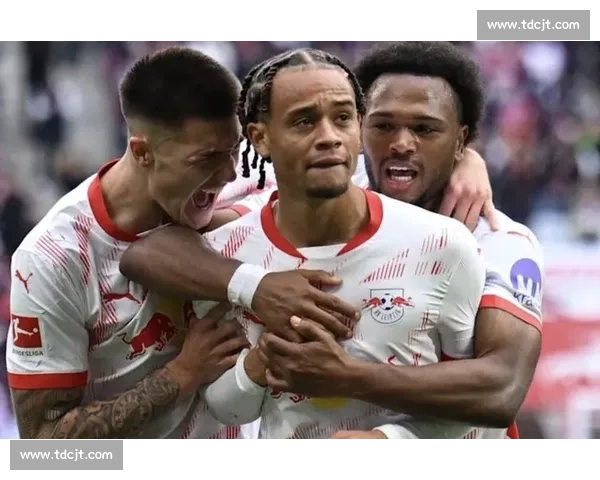 莱比锡锁定埃利奥特替代西蒙斯，红军标价 4000 万英镑